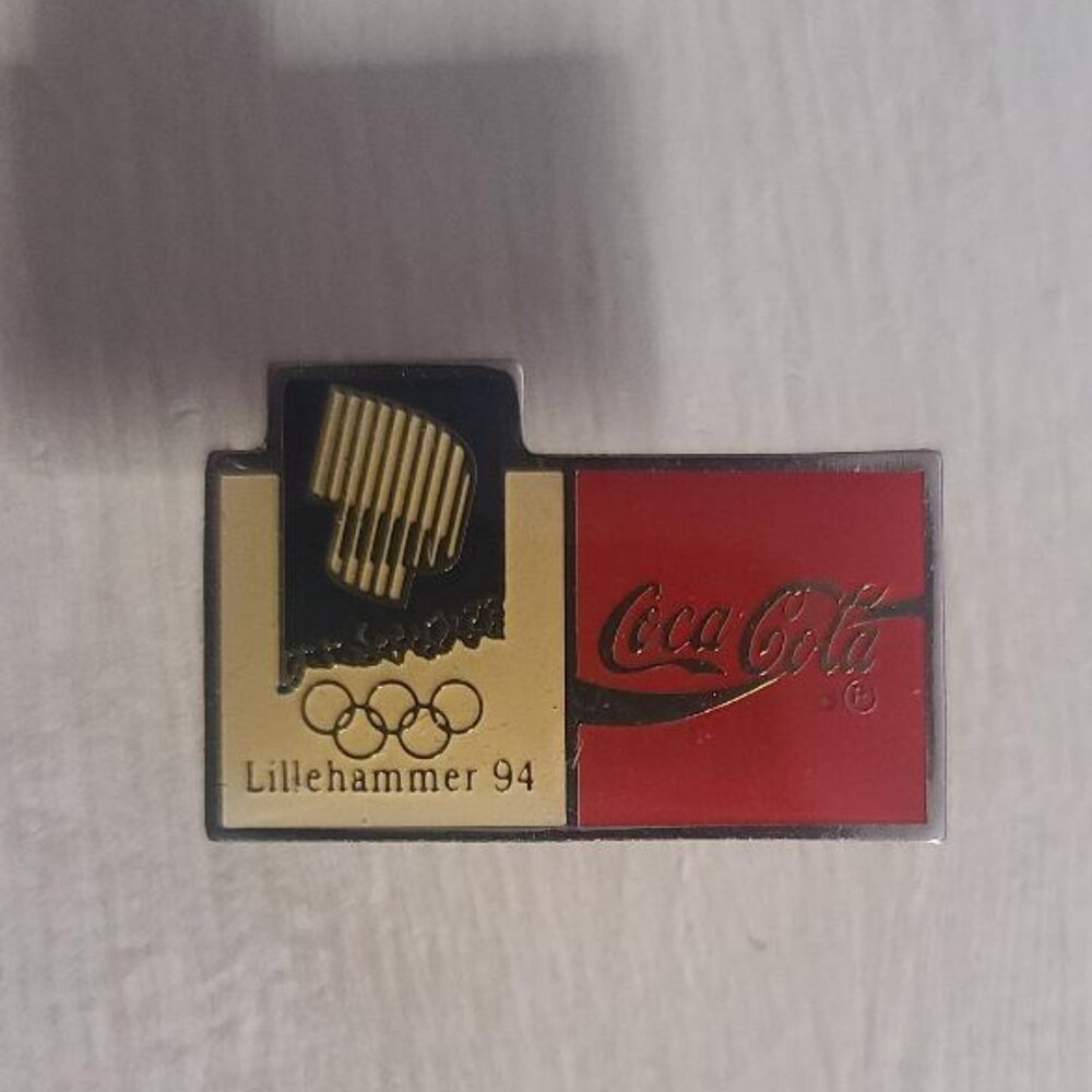 Lillehammer Olympics Coca Cola 1994 Vintage Lapel Pin - Norway Coke Olympic Game
